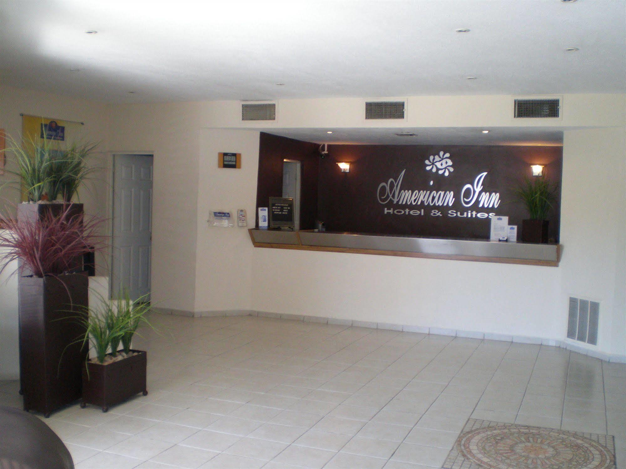 American Inn Hotel & Suites Parral Eksteriør billede